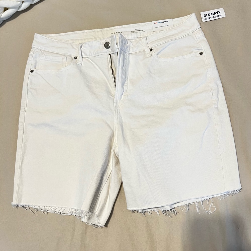 Old Navy OG Straight white short